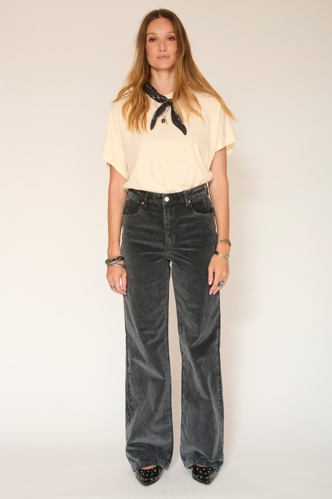 26W-THE JAGGER VELVET VINTAGE