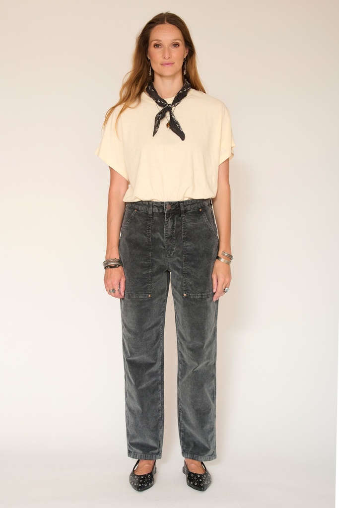 26W-PRYRA VELVET VINTAGE